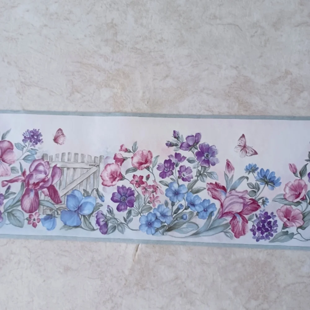 Wallpaper Border Garden & Butterfly